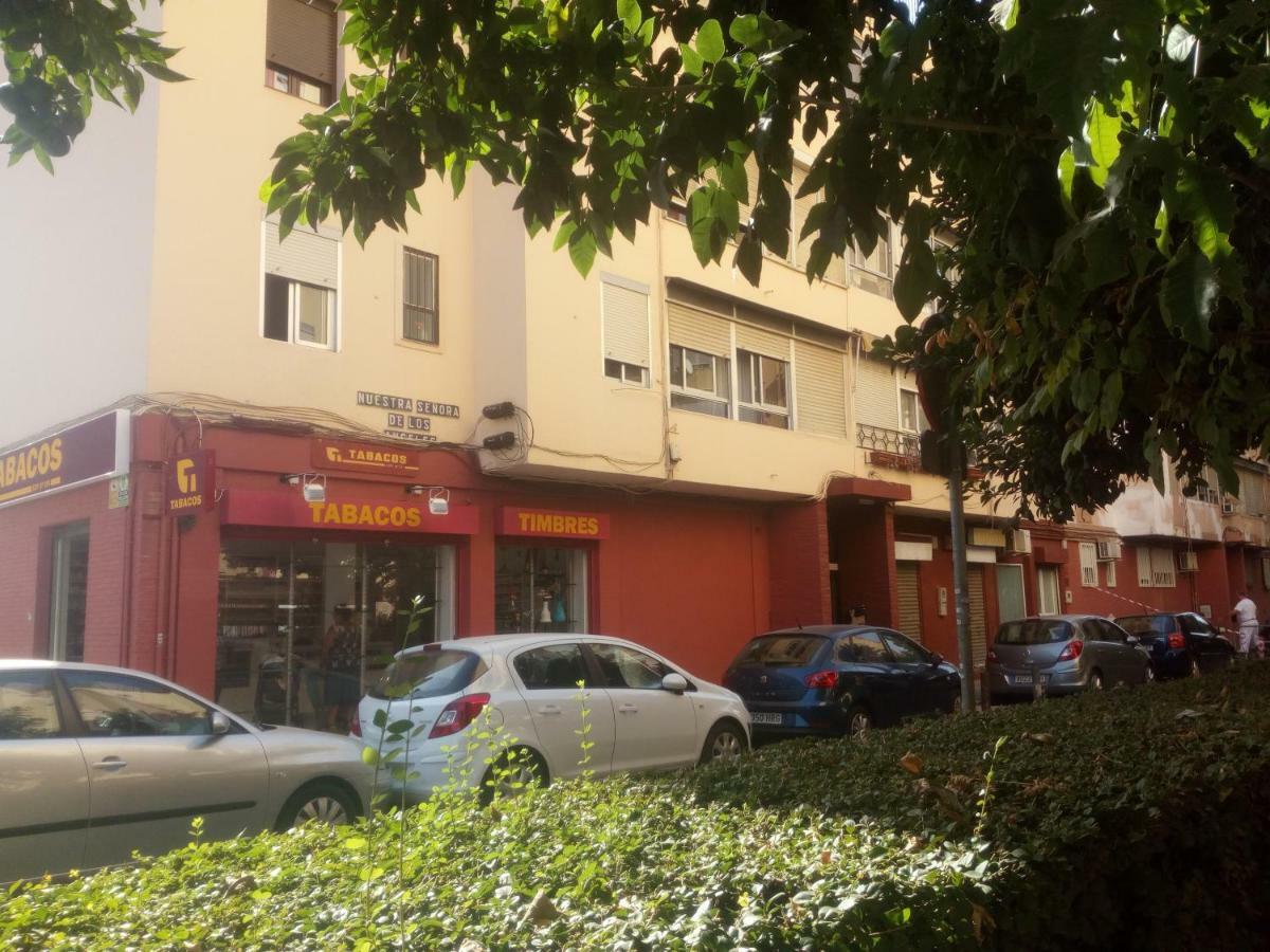 Apartment Triana To Sevilla Екстер'єр фото